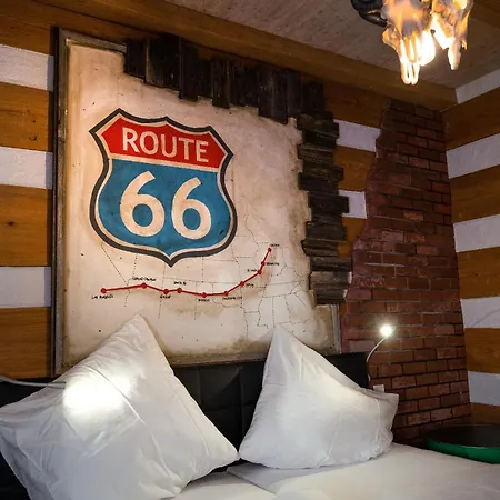 Motorworld 住宿加早餐酒店 *