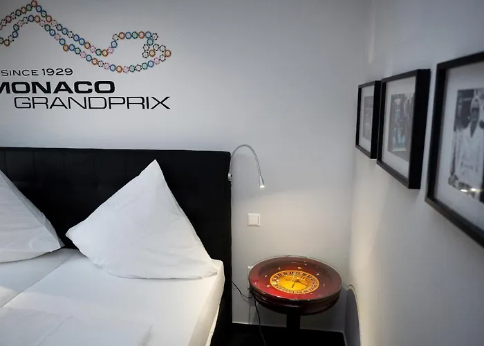 Bed and breakfast Motorworld *