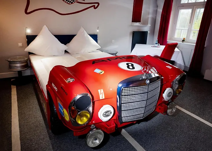 Motorworld Bed and breakfast *