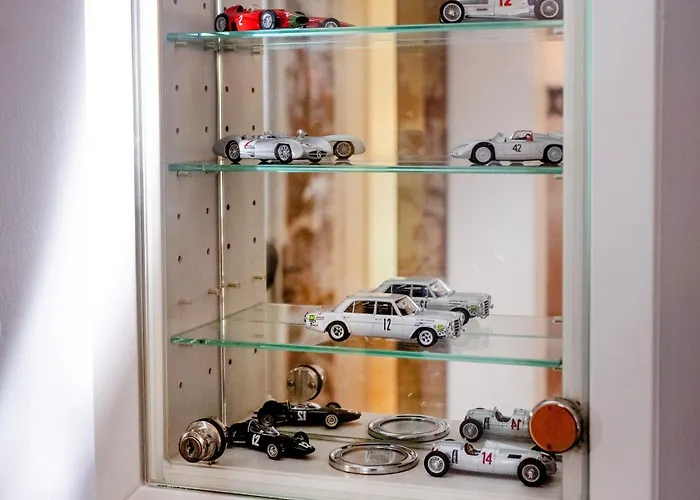 Motorworld Bed and breakfast Warthausen